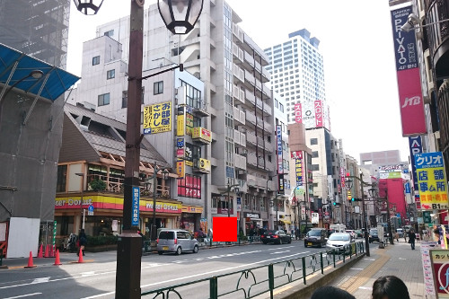 練馬駅A2出口から右手へ